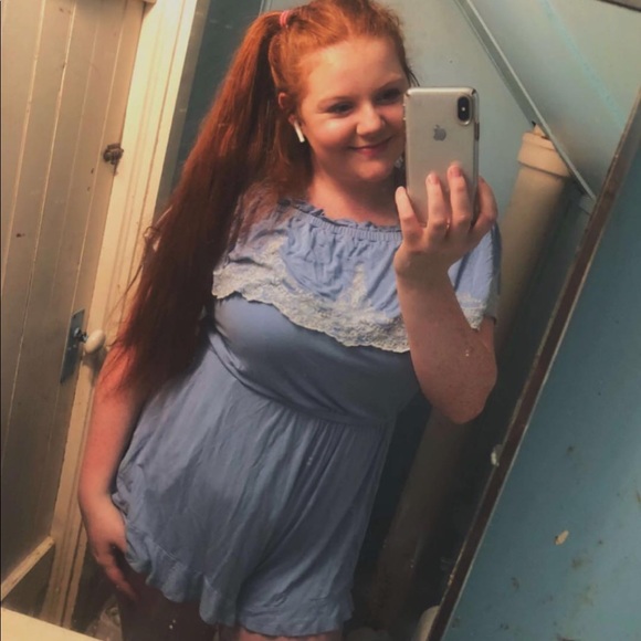 off the shoulder romper - Picture 2 of 2